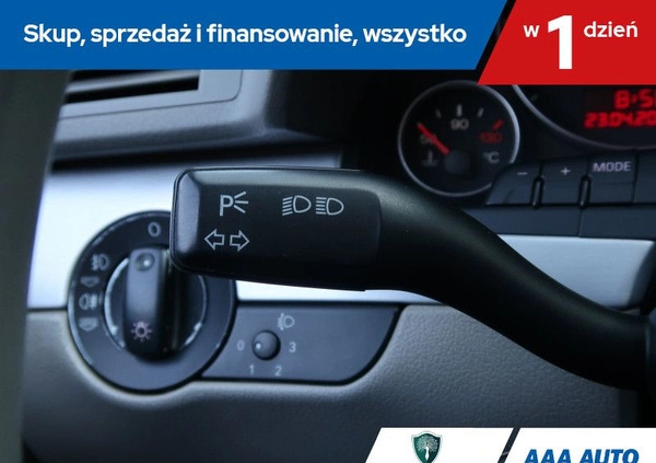 Audi A4 cena 15000 przebieg: 400114, rok produkcji 2006 z Bukowno małe 191